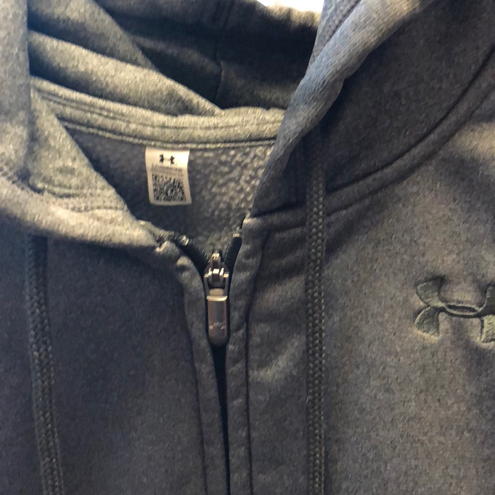 Men’s Small Under Armor zip up fleece lined hoodie